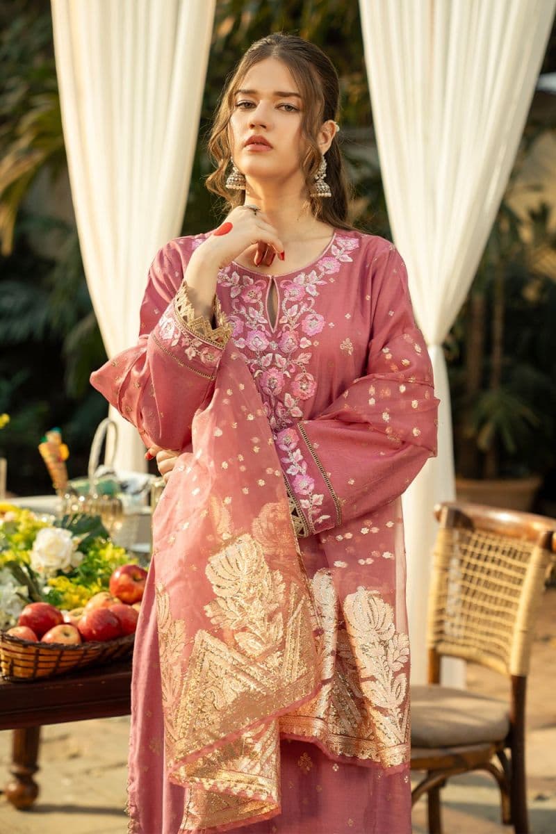 3 Piece - Embroidered Jacquard Suit