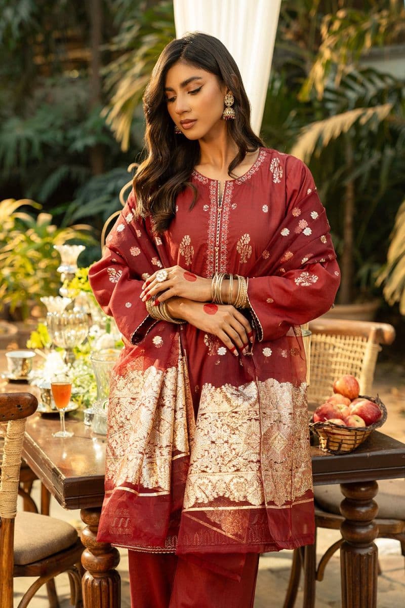 3 Piece - Embroidered Jacquard Suit