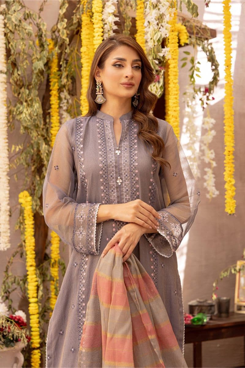 3 Pc Grey Embroidered Zari Net Luxury Stitched Suit thumbnail