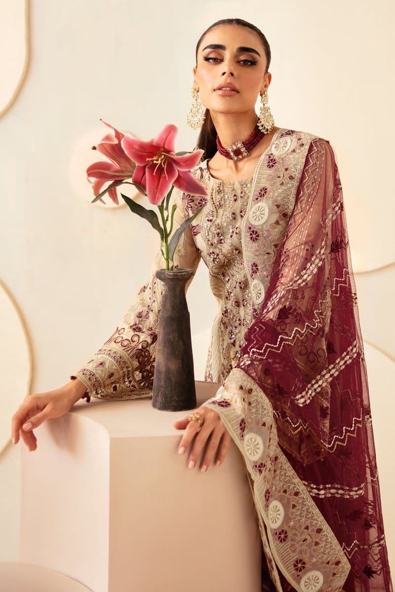 Embroidered Chiffon Unstitched Suit