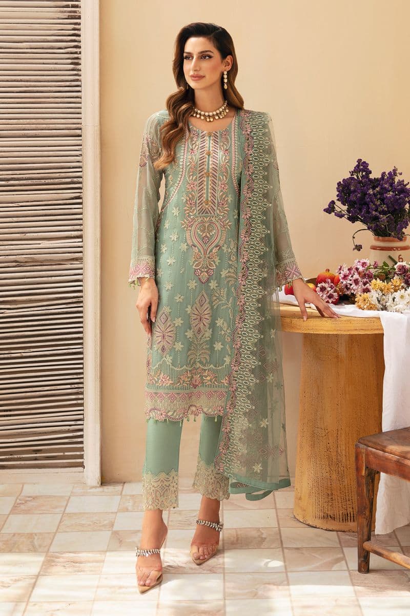 Embroidered Chiffon Unstitched Suit