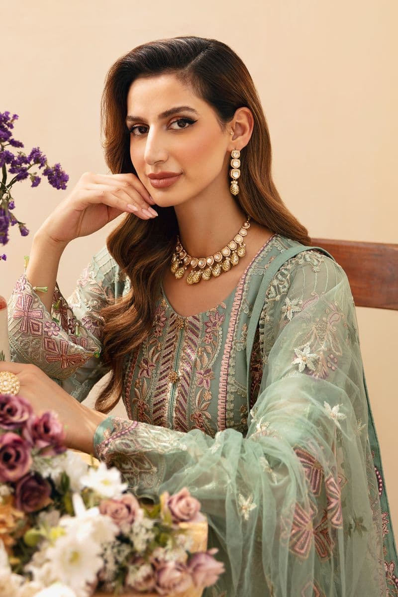 Embroidered Chiffon Unstitched Suit