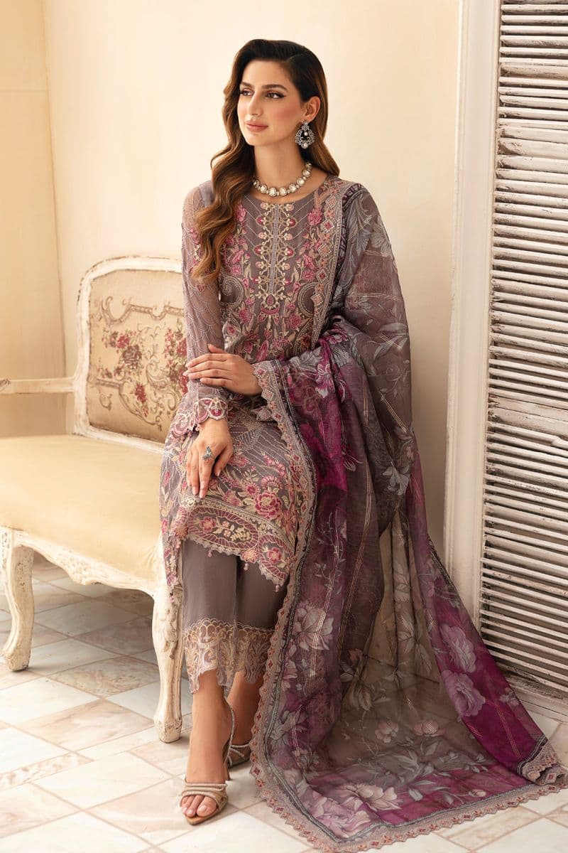 Embroidered Chiffon Unstitched Suit