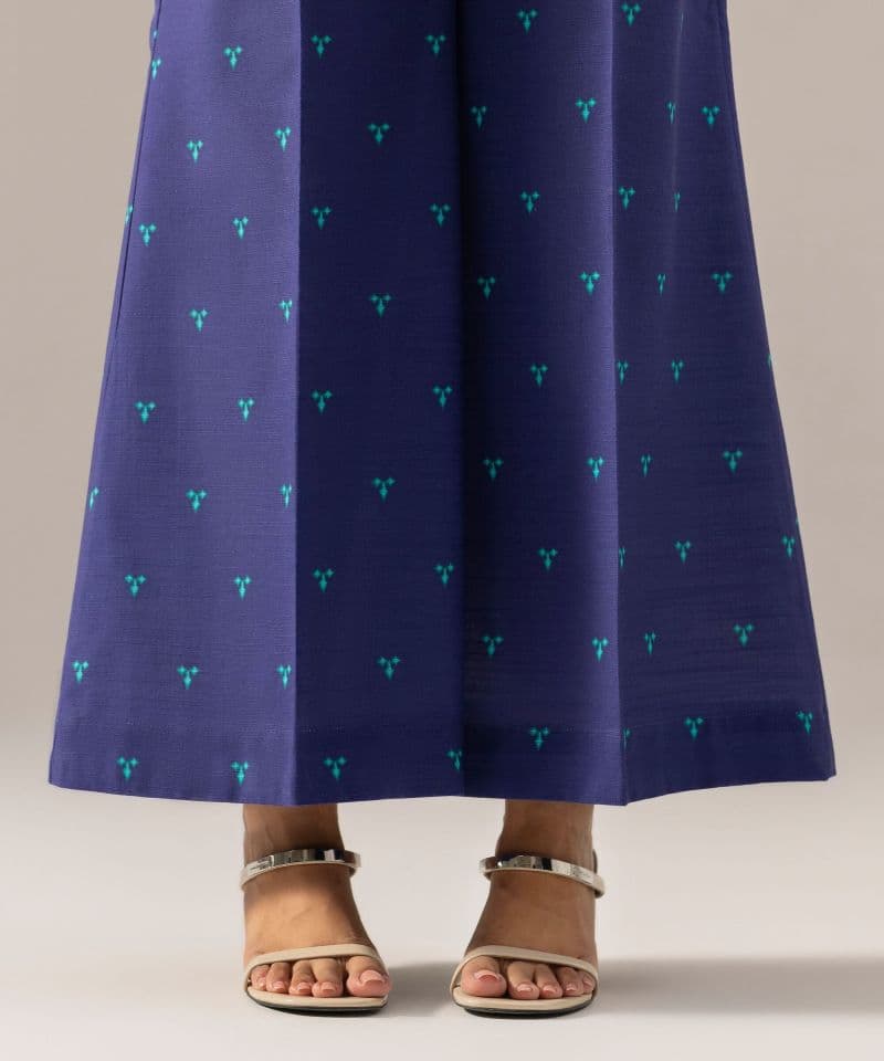 Printed Khaddar Flared Pants