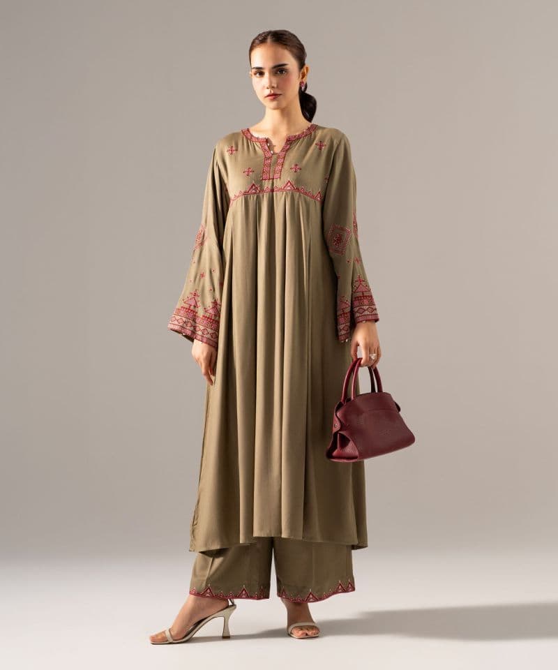 Embroidered Bedford Peshwas thumbnail