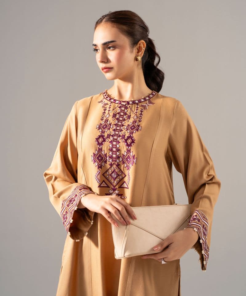 Embroidered Bedford Shirt