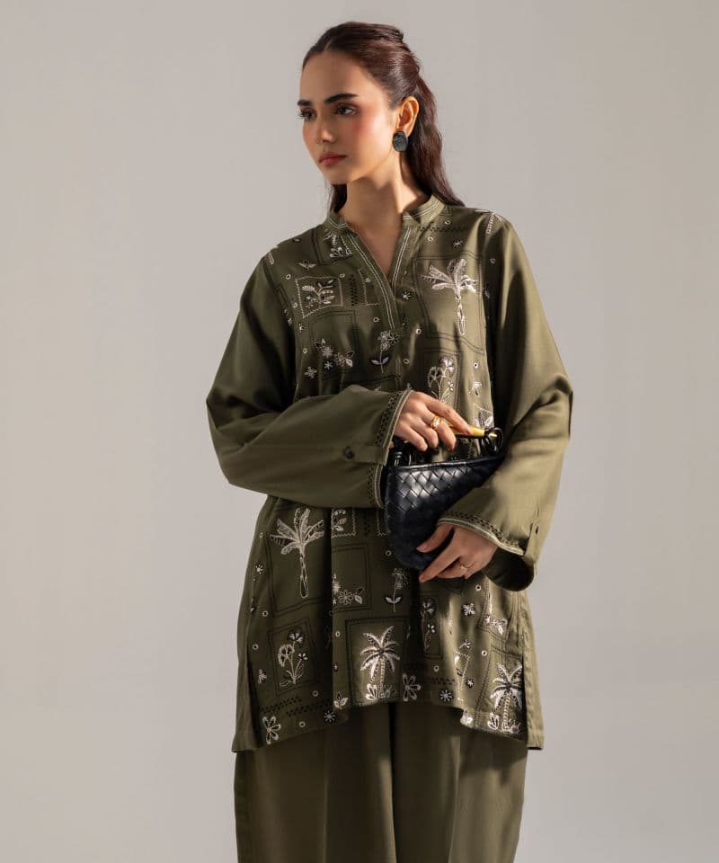 Embroidered Bedford Shirt