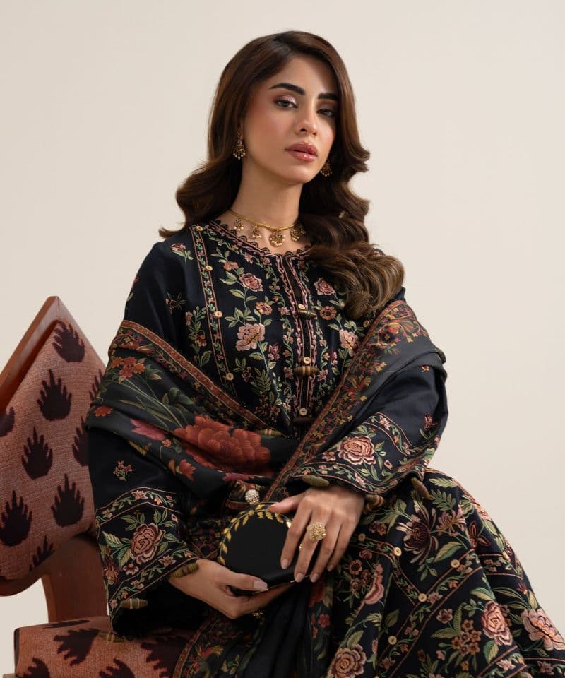 3 Piece - Embroidered Fine Cotton Satin Suit thumbnail