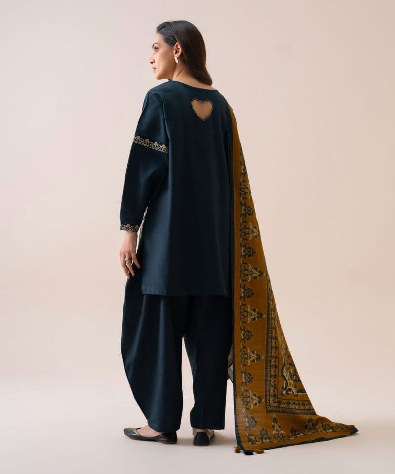 3 Piece - Embroidered Light Khaddar Suit