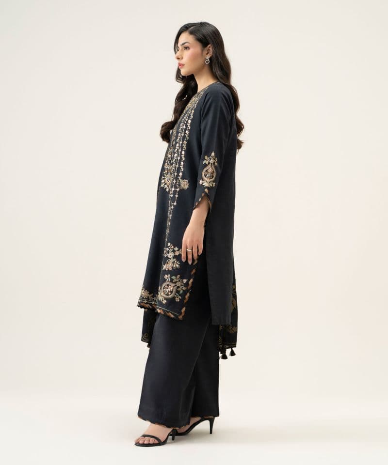 3 Piece - Embroidered Basic Khaddar Suit