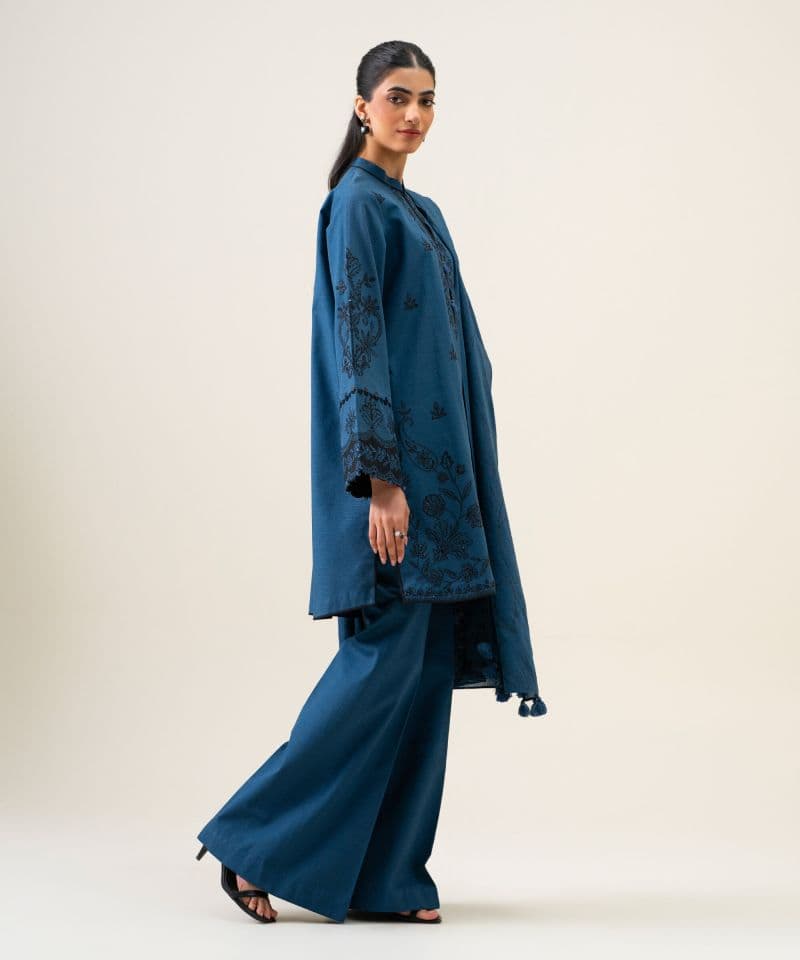 3 Piece - Embroidered Light Khaddar Suit