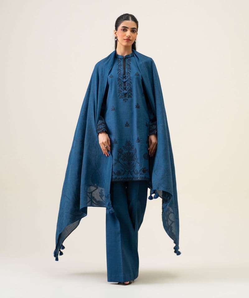 3 Piece - Embroidered Light Khaddar Suit