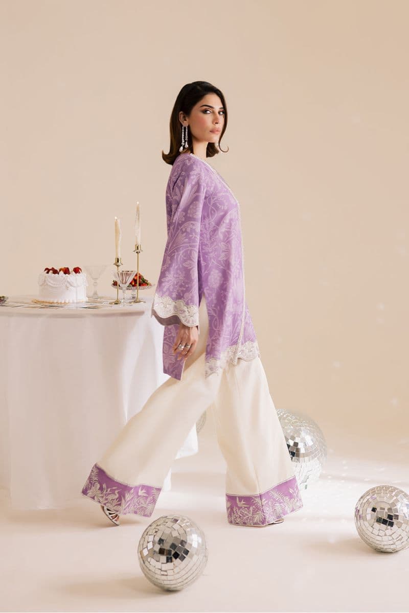 Ready-to-Wear Suit (SD-25) thumbnail