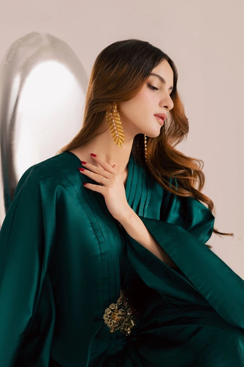 Silk 1 Piece Ready-to-Wear Suit (RE-31) thumbnail