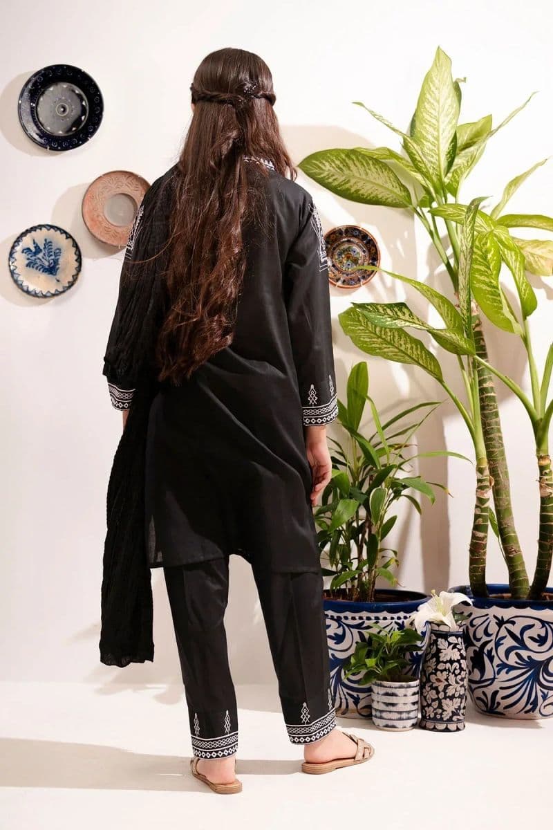 Cotton Embroidered 3 Pc Suit MRM-10