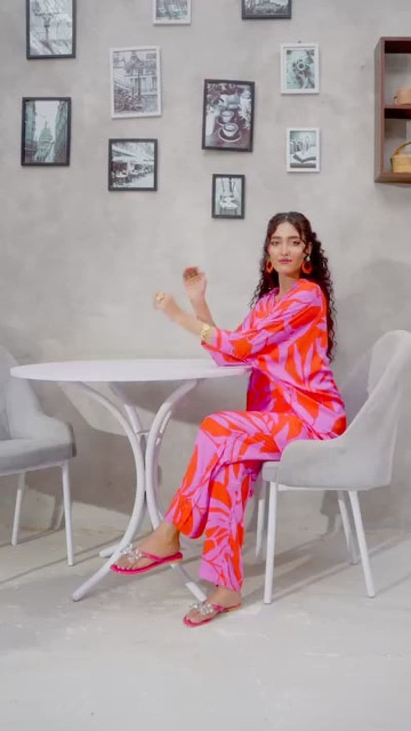 Printed Silk Womens 2 Pc Suit thumbnail