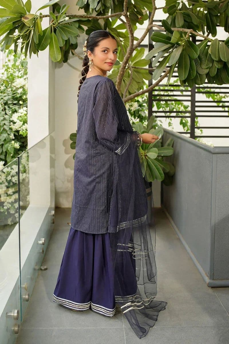 Zari Jacquard Hand Adda Work 3 Pc Suit thumbnail
