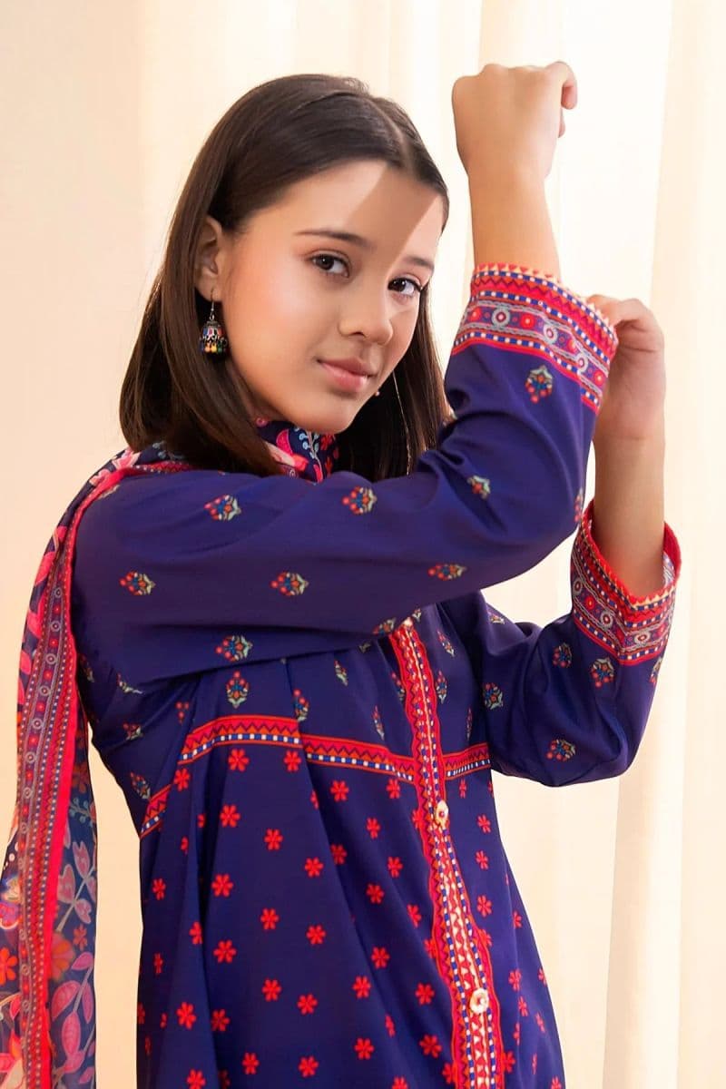 Poly Lawn Digital Printed 3 Pc Suit