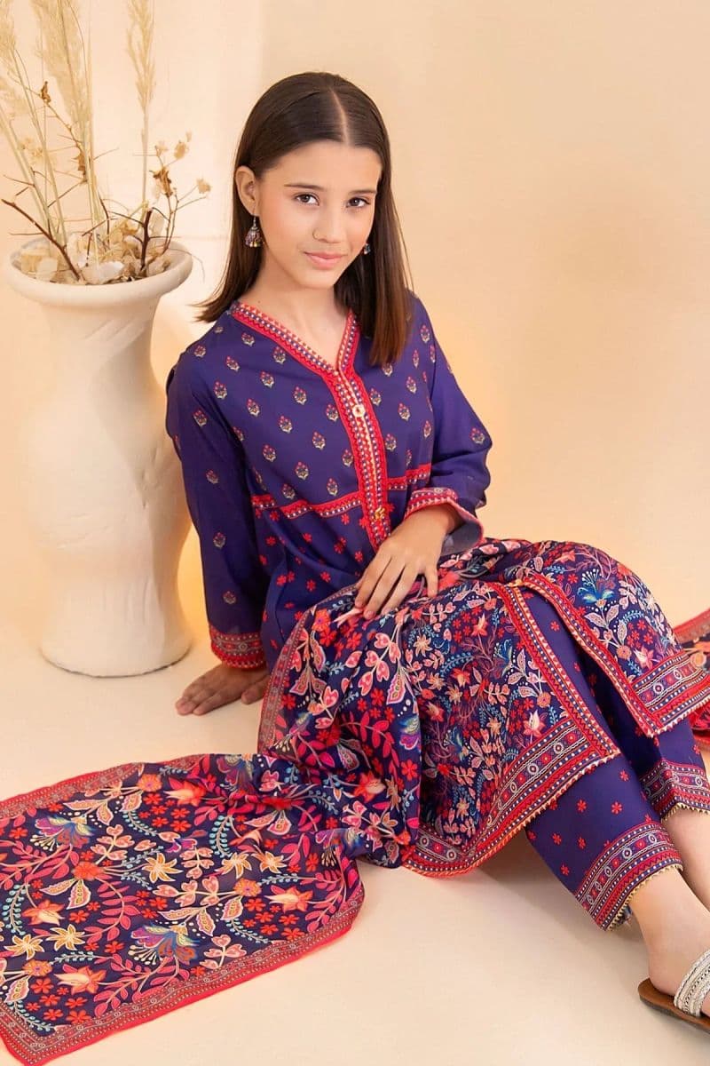Poly Lawn Digital Printed 3 Pc Suit