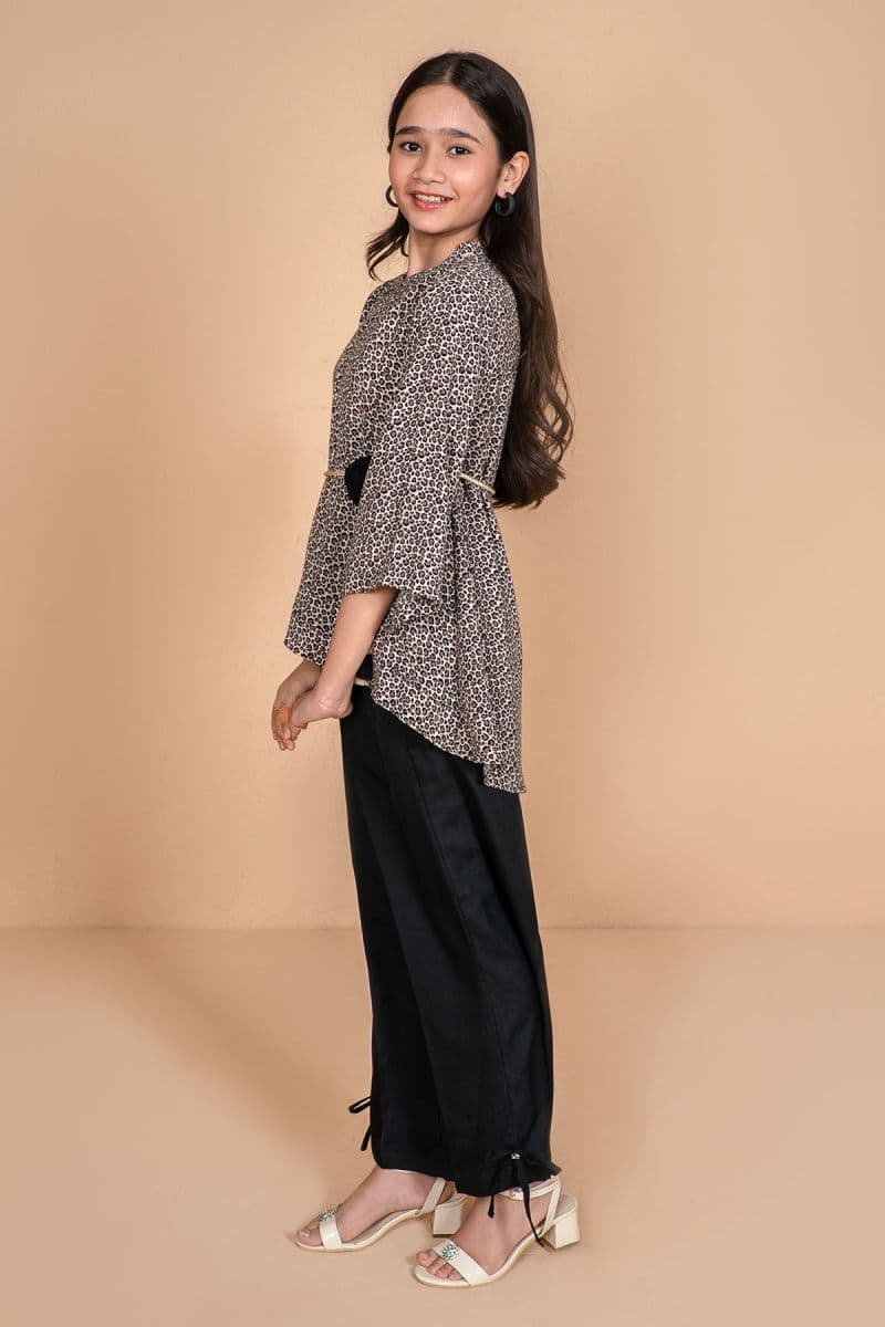 Georgette Printed 2 Pc Suit thumbnail