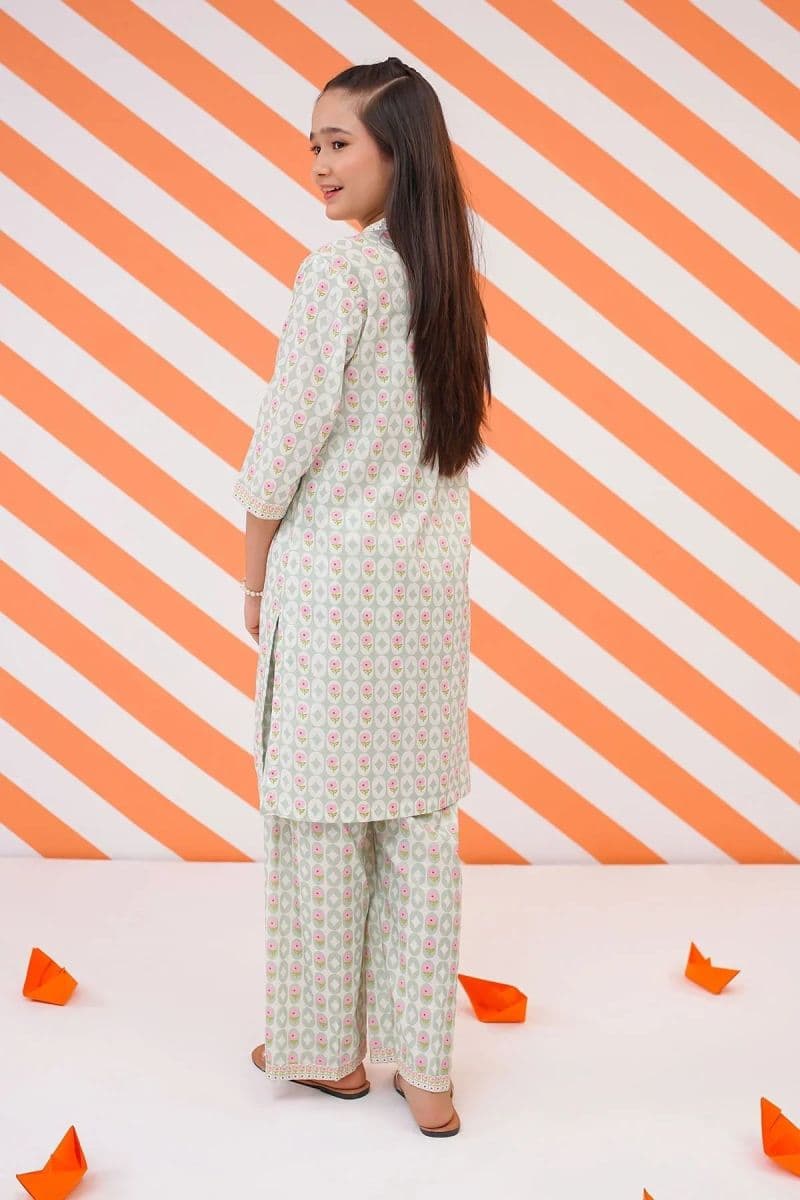 Cotton Lawn Digital Printed 2 Pc Suit thumbnail