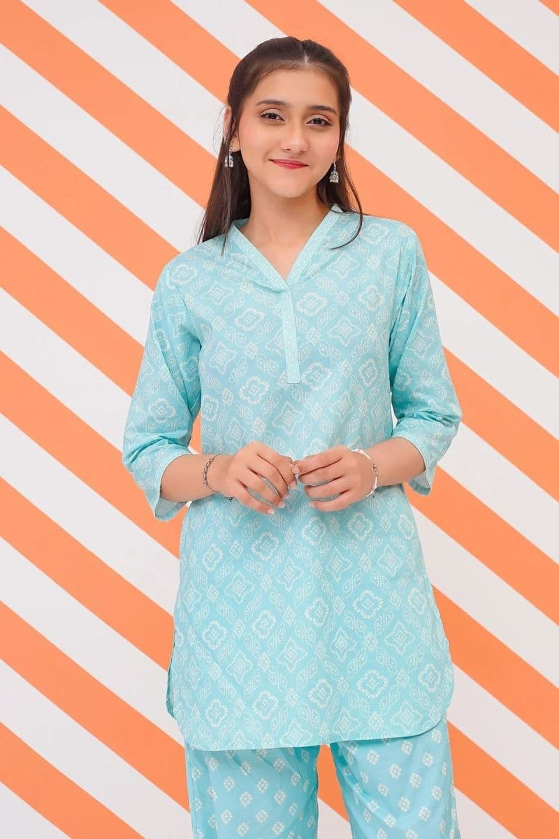 Cotton Lawn Digital Printed 2 Pc Suit thumbnail