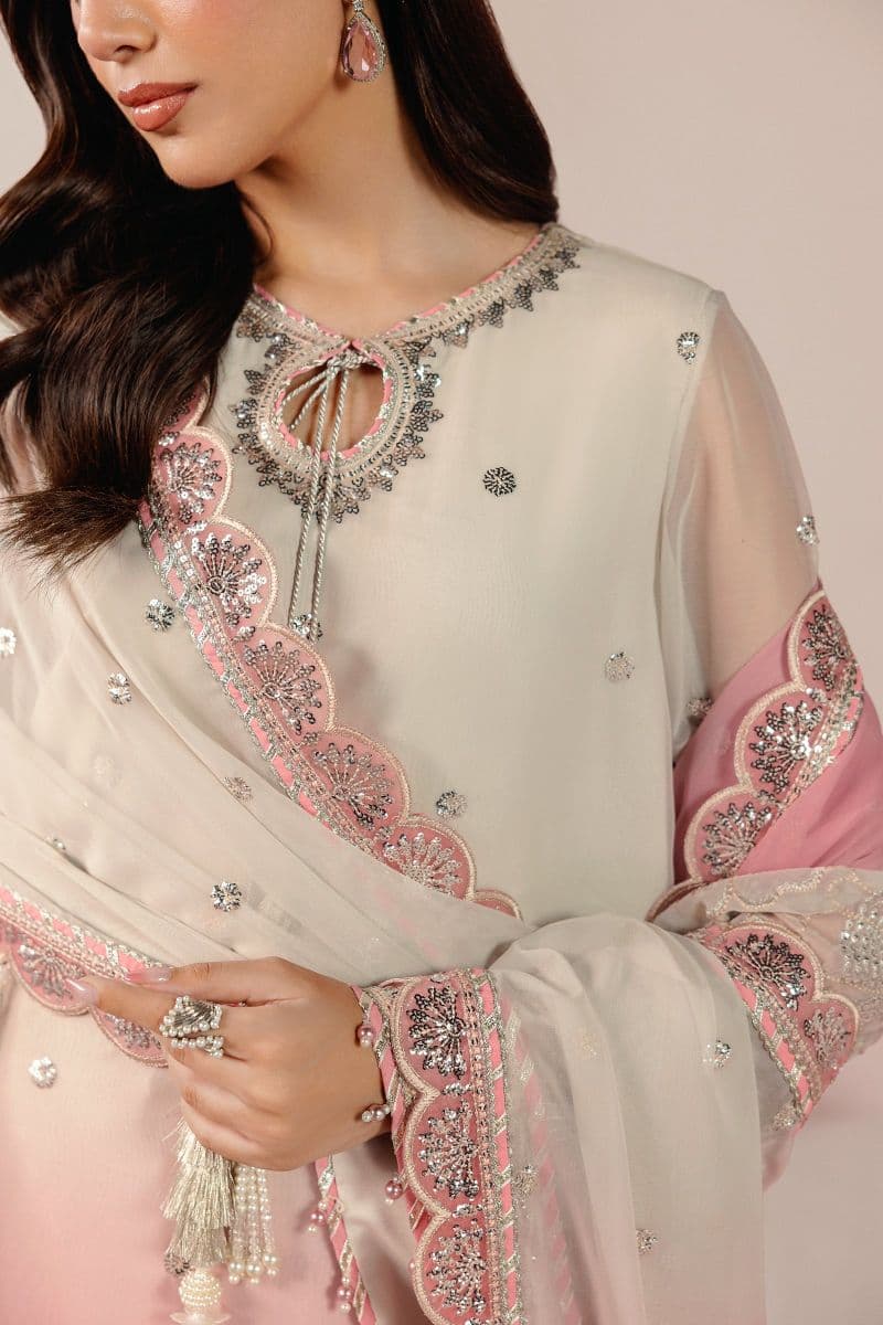 Embroidered Chiffon Unstitched Suit