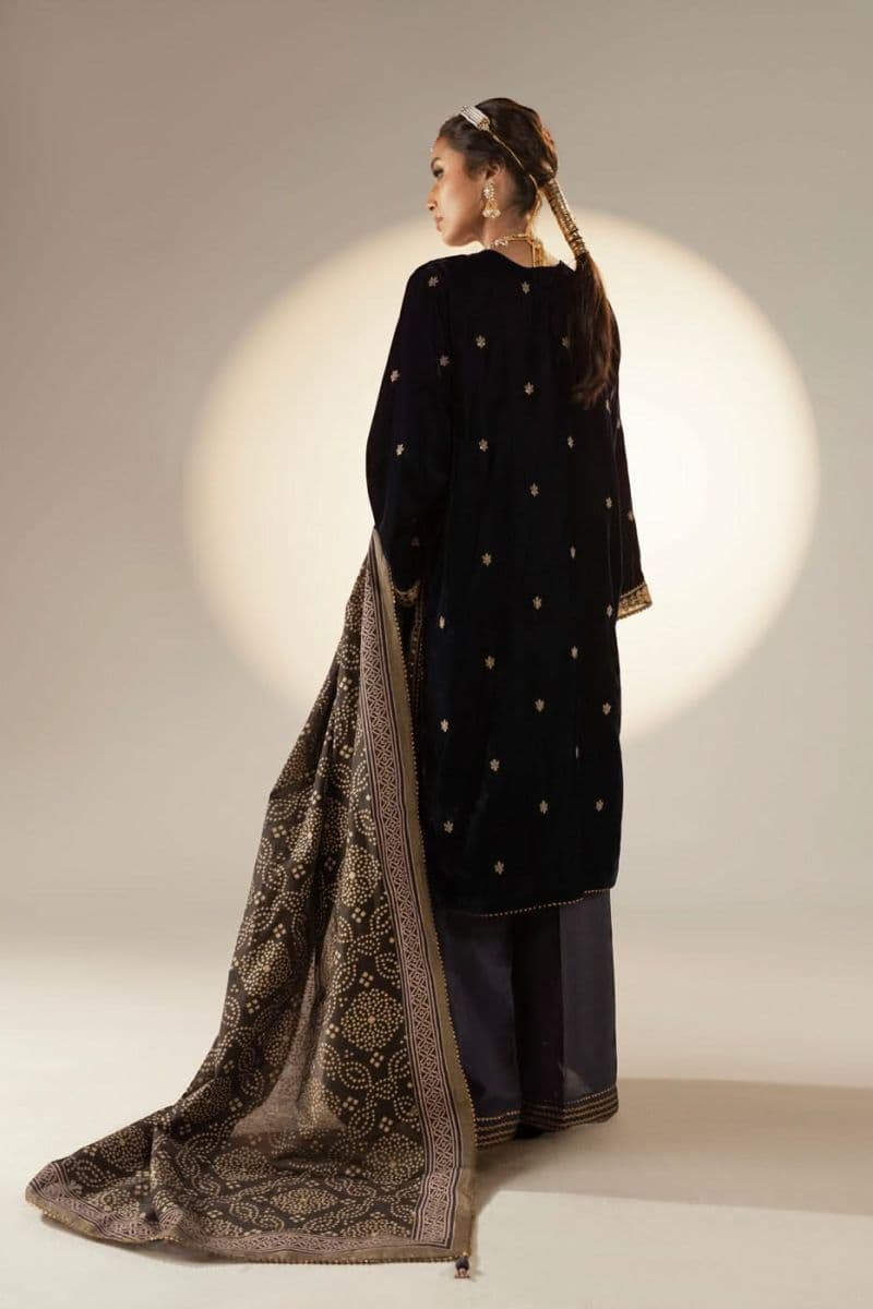Dark Blue Embroidered Velvet 3 Piece Unstitched Suit thumbnail
