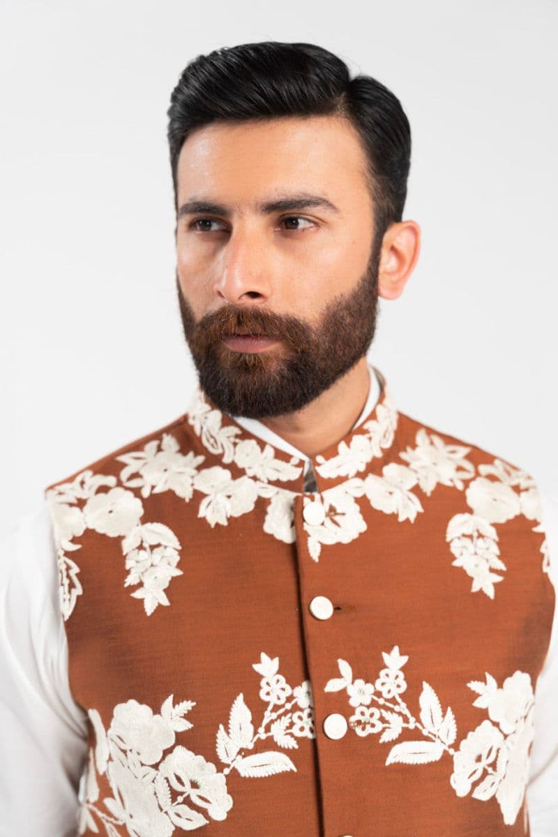RTW | WAISTCOAT thumbnail
