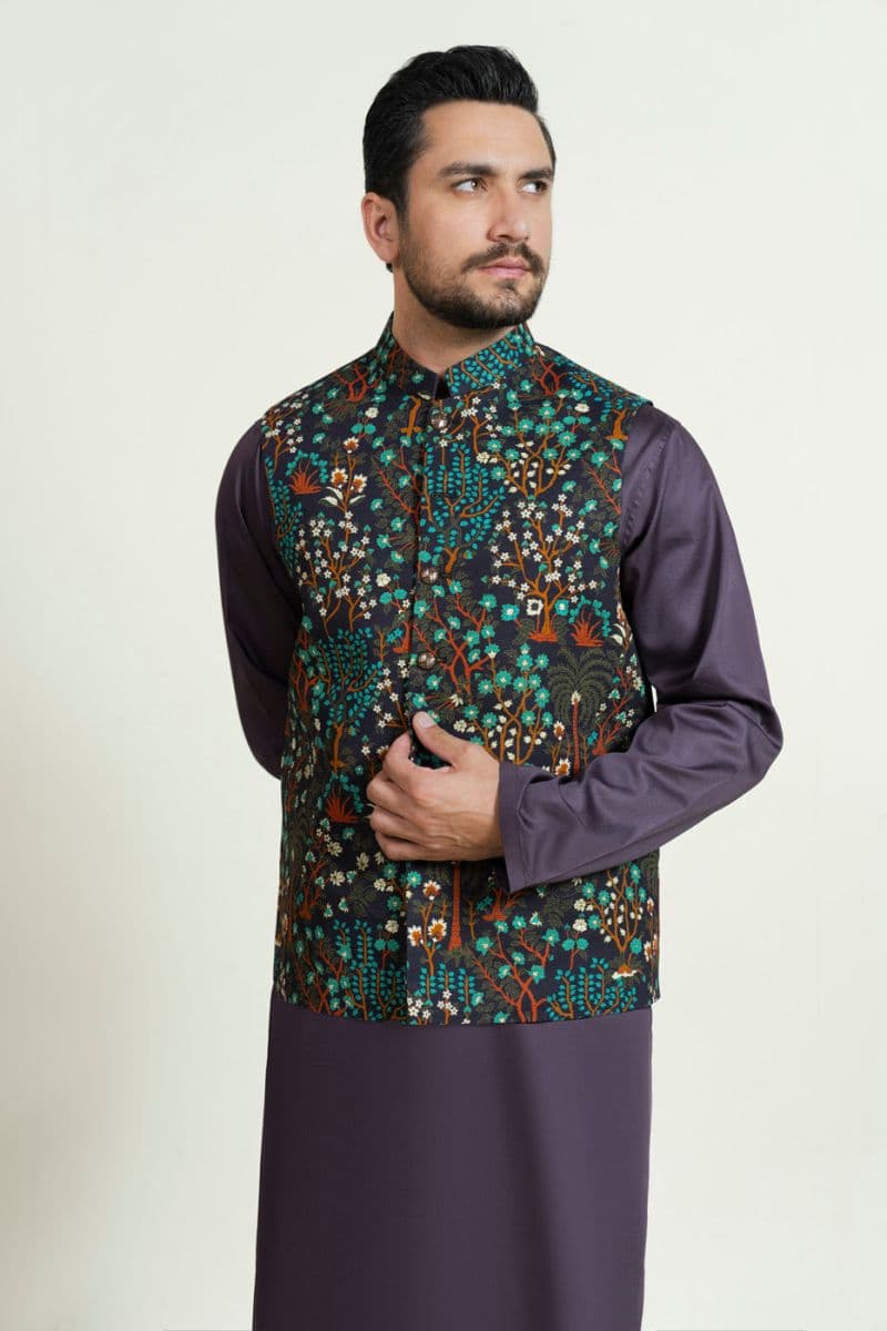 RTW | WAISTCOAT thumbnail