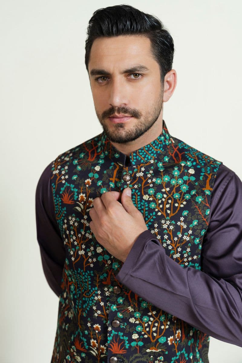 RTW | WAISTCOAT thumbnail