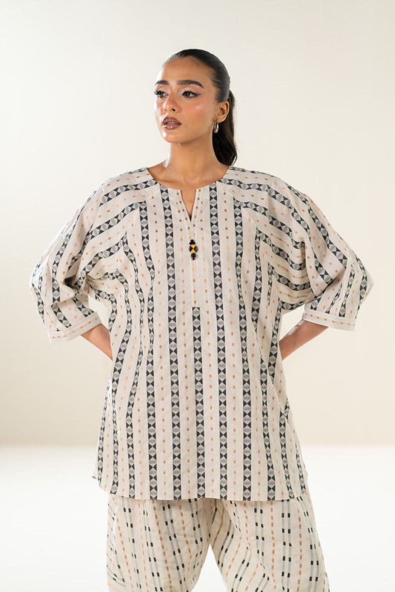 RTW | SHIRT & SHALWAR thumbnail