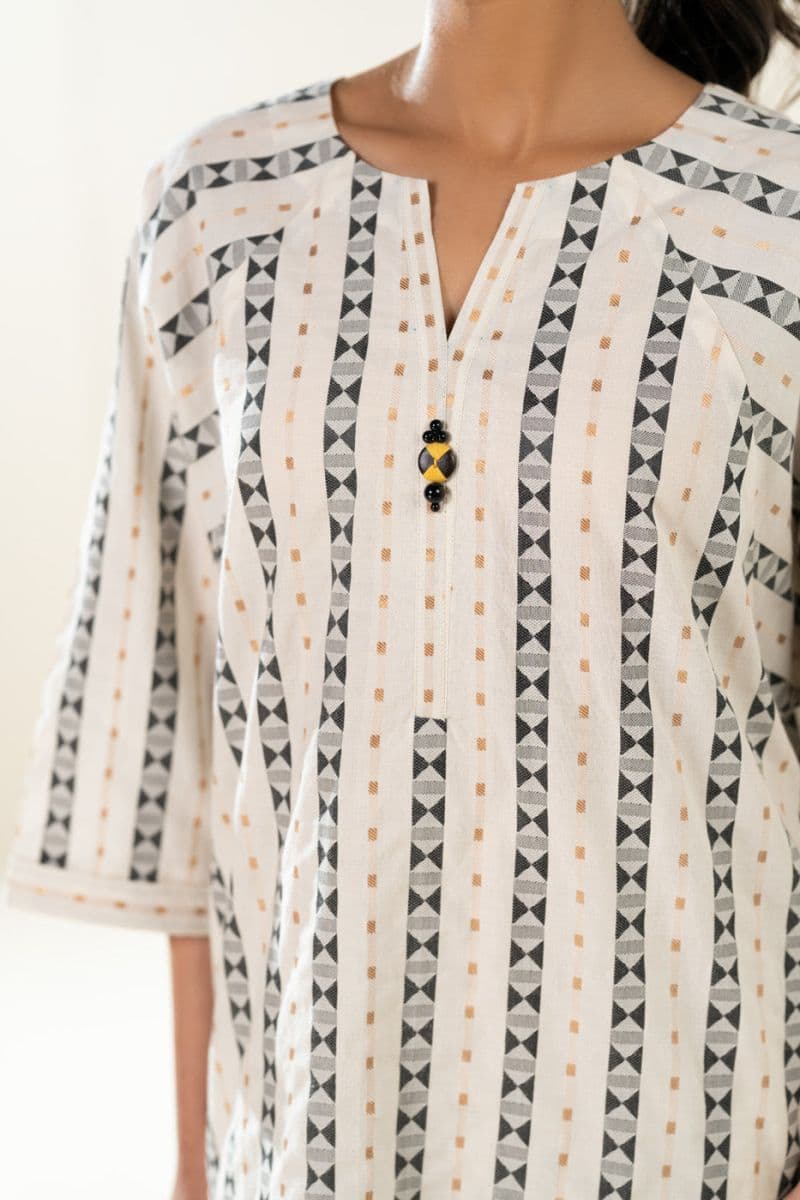 RTW | SHIRT & SHALWAR thumbnail