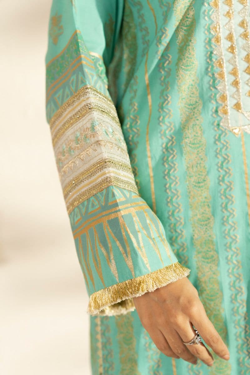 Light Blue Embroidered Lawn 2 Piece Unstitched Suit thumbnail