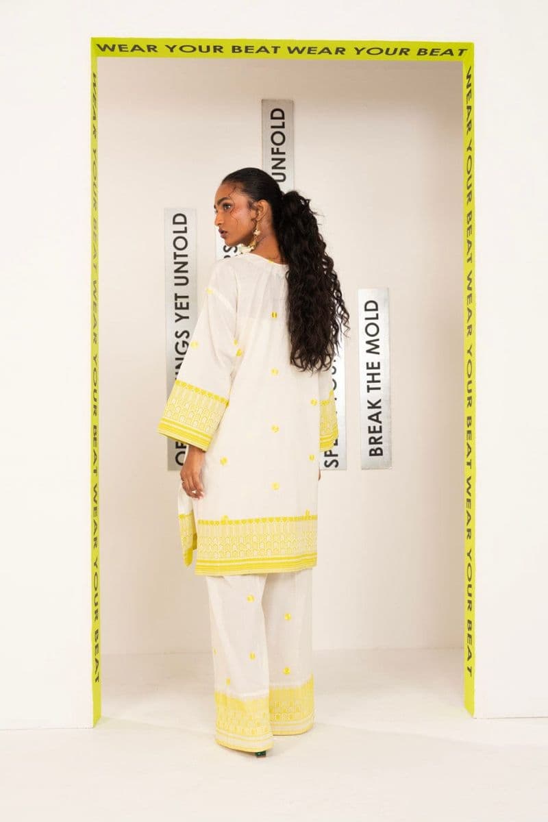 White/Yellow Ready-to-Wear Trouser thumbnail
