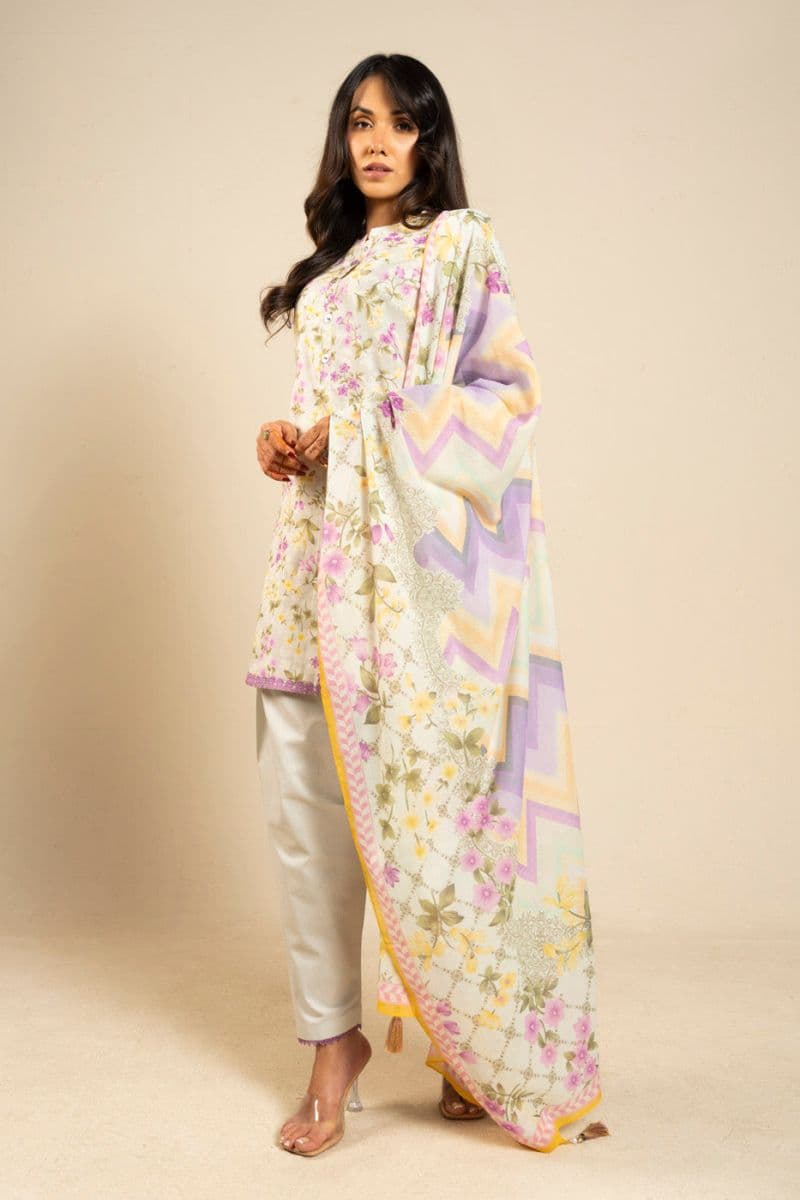 Grey Printed Lawn 3 Piece Unstitched Suit thumbnail