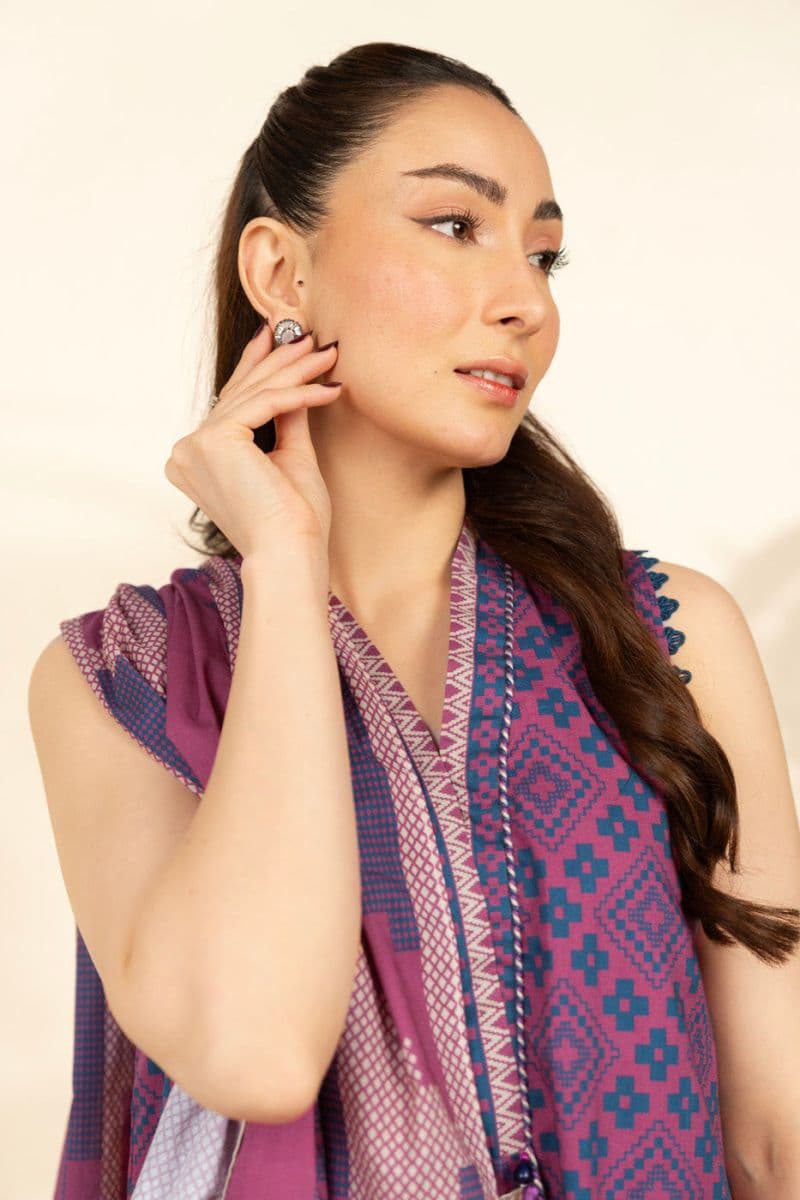 Pink Printed Cambric 3 Piece Unstitched Suit thumbnail