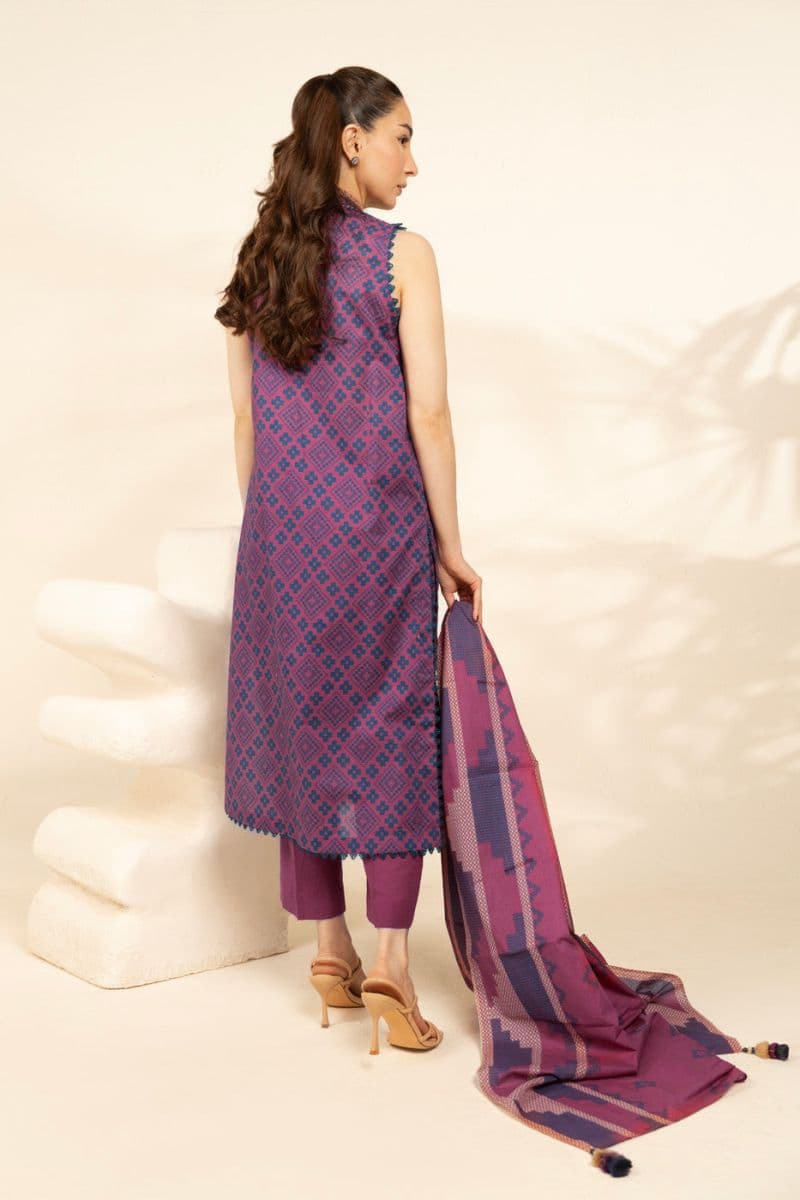 Pink Printed Cambric 3 Piece Unstitched Suit thumbnail