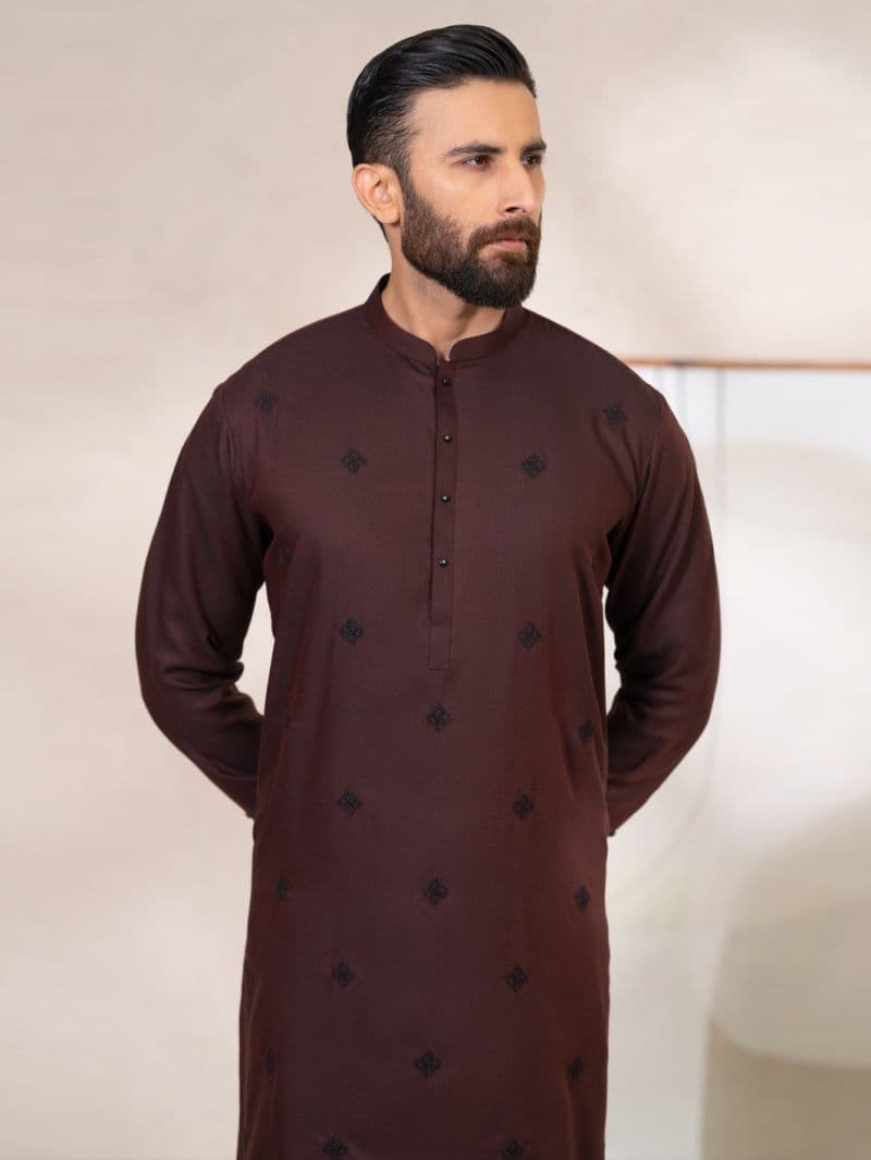 Maroon Kameez Shalwar thumbnail