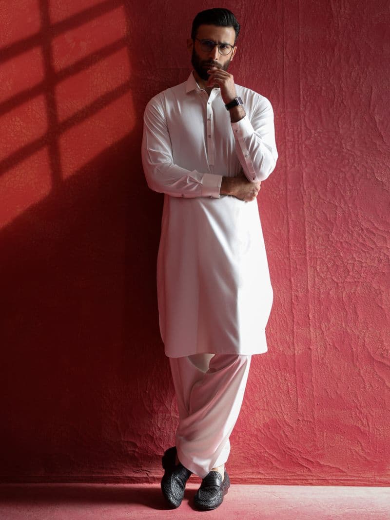 White Kameez Shalwar thumbnail