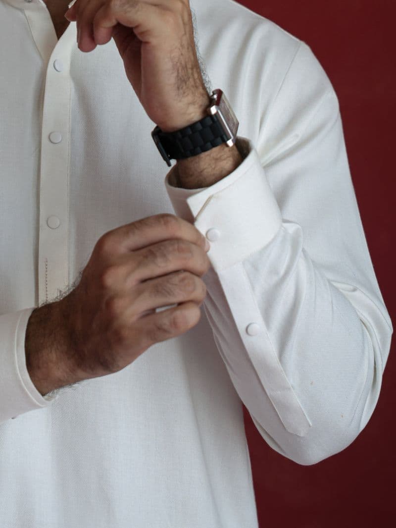 White Kameez Shalwar thumbnail