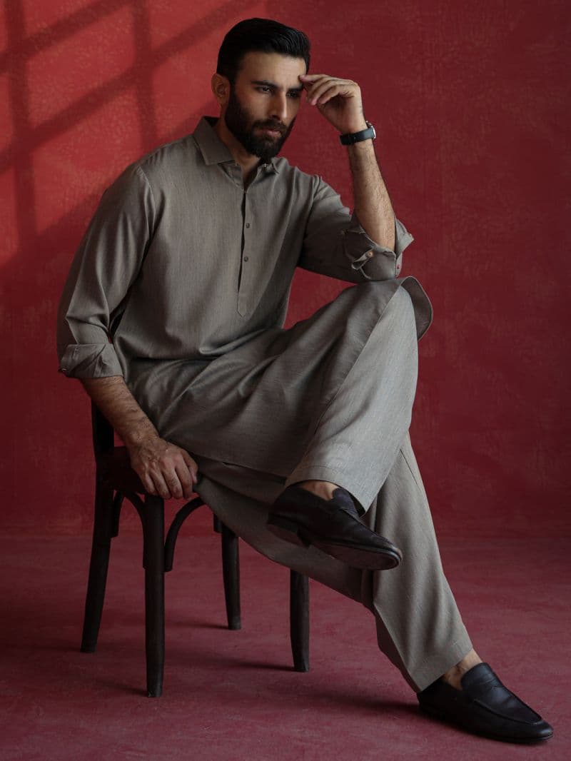 Light Brown Kameez Shalwar thumbnail