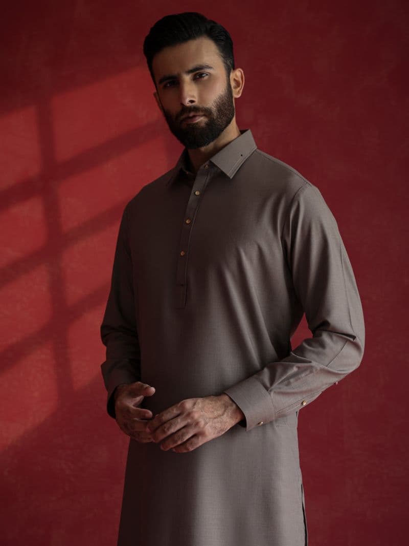 Brown Kameez Shalwar thumbnail