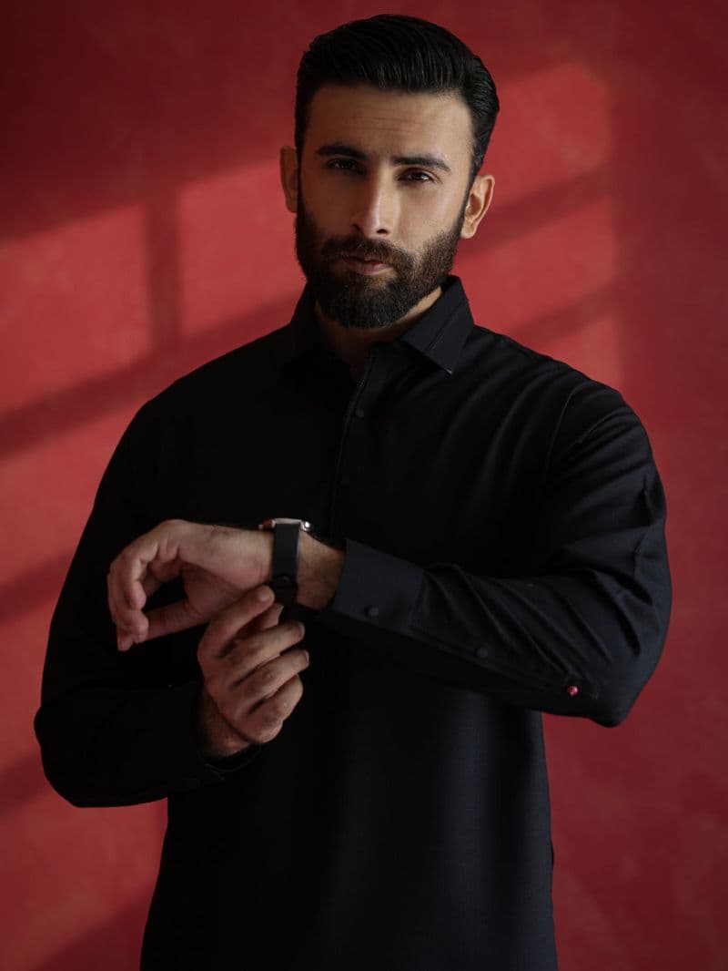 Black Kameez Shalwar thumbnail