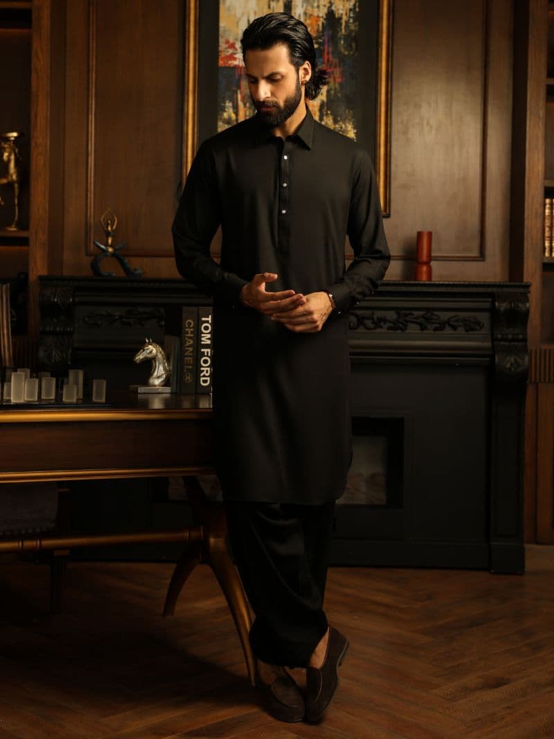 Black Kameez Shalwar thumbnail
