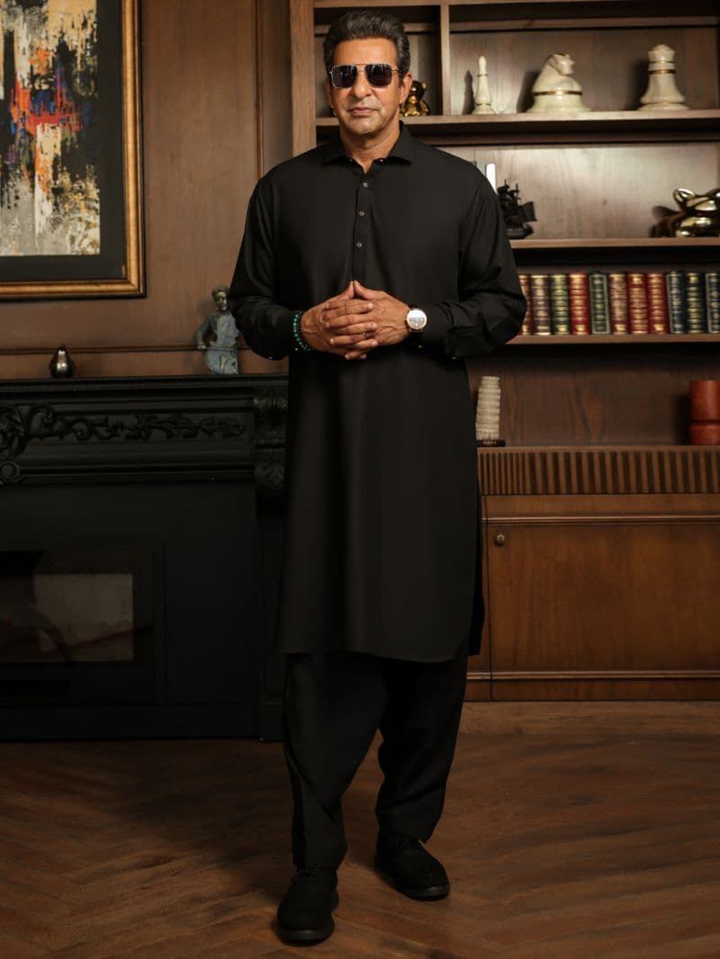 Black Plain Kameez Shalwar thumbnail