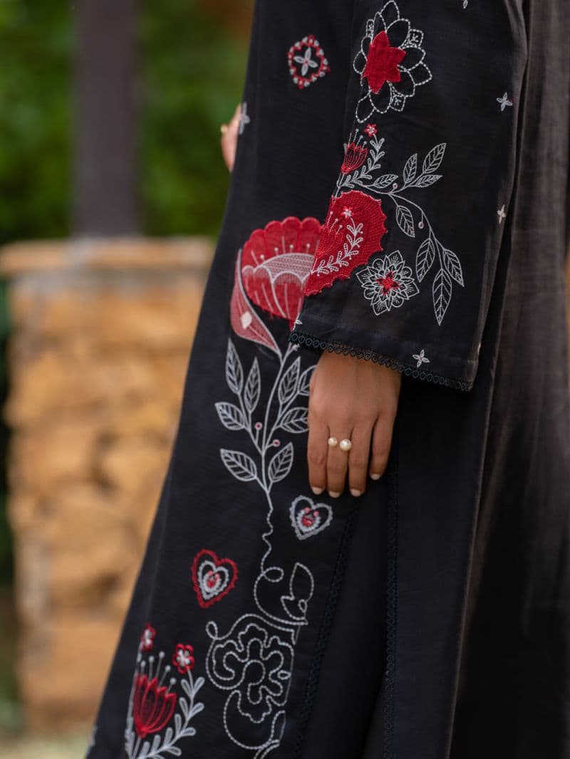 Black Cambric Stitched 3Pc thumbnail