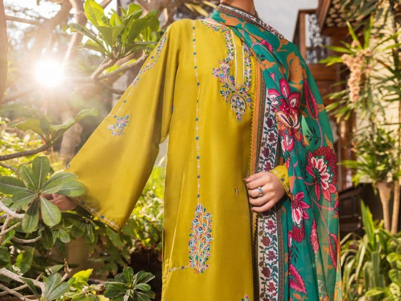 Green Cambric Stitched 3PC thumbnail