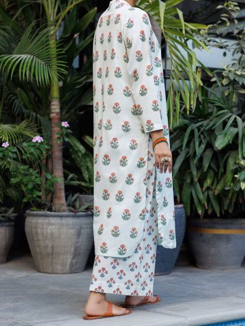Off White Lawn Co-Ord Set thumbnail