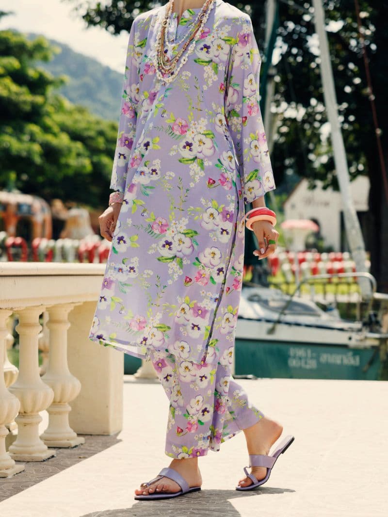 Light Purple Lawn 2 Piece Stitched thumbnail